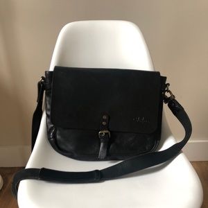 COLE HAAN Genuine Black Leather Messenger Bag